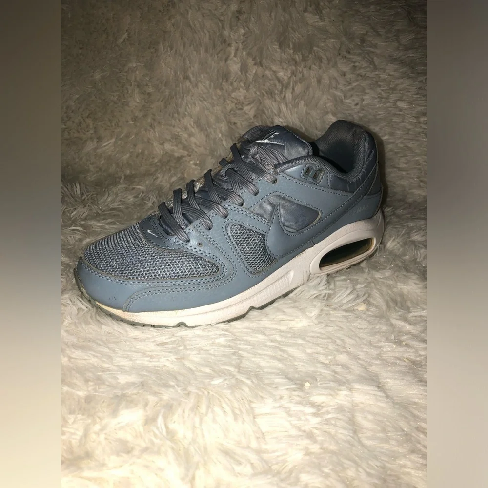 Nike Womens Air Max Command Blue Gray Lace Up Running Shoes size 8